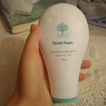 건조한 피부를 촉촉하게~메이브리즈 <b>훼이</b>셜 폼 클렌저로~!