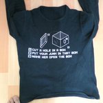 티셔츠 때문에 변태될 뻔 했습니다.