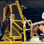 승용차에 에어백이 있다면 레이싱카에는 한스가 있다!