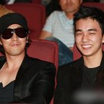 <b>리틀</b>소지섭 유승호 응원나온 소지섭, 닮았어~