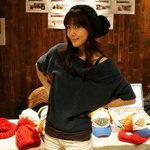 아이리스 김태희 친구 '김혜진' 직찍-카페베네 '별별나눔바자회'<b>에서</b>