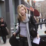 한껏 꾸민 케이트 <b>모스</b>, 치명적인 실수ㅠ