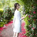 ★ 201만원에 <b>낙찰</b>된 윤아 스커트