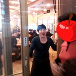 (사진)고기 2<b>인분</b> 먹고 무슨 손님대접을 원해!!!!!