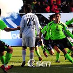 '에닝요 2골' 전북, 성남을 3-1로 꺾고 창단 첫 우승.