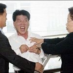 꺄아악! <b>내</b><b>몸</b>에 손대지마!!!