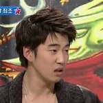 <b>2pm</b> 박재범, 여러 인물들이 보이네