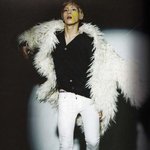 아이돌 최초로 명품 잡지 화보찍은 샤이니