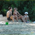 <b>주드</b>로 - 시에나 밀러 재결합, 바닷가 데이트