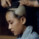 <b>삭발</b>한 스타들, 누가 제일 잘 어울려?