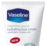 건조한 발에는 바세린 풋크림!