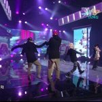 비스트 팬들한테 <b>테러</b>당한 아이유, 왜?