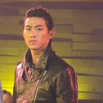 클럽에 뜬 <b>택연</b> 표정이 별로 안좋은데?!