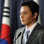 얼굴 진하게 생긴 남자 배우