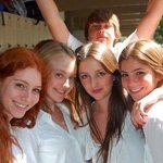 다코타 <b>패닝</b>, 평범한 일상 사진들 공개