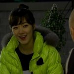 어떤 색상도 다 소화하는 소이현!