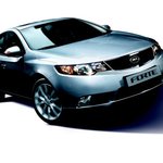 기아차, 1.6보다 싼 포르테 2.0 출시… <b>속내</b>는?