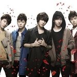 동방신이 일본 새신곡 break <b>out</b> 재해석해본다면 ?