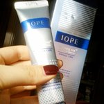 아이오페 레티놀 nx 딥 링클 코<b>렉터</b>로 눈가 주름개선하기~!