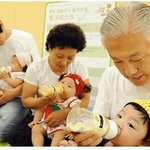 아이들 분유 탈때 유의하세요.