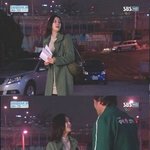 여성스러워 보이는 러플카라코트!