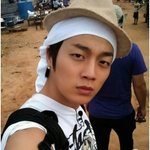 비스트 윤두준, <b>캄보디아</b>에서 찍은 사진