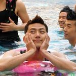 <b>2pm</b> 택연의 살인미소 작렬!!