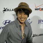 헐리우드 뉴문,트와일라잇스타 2ne1-cl 좋다 고백