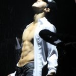상반신 <b>노출</b>한 이승기, 진짜 깜짝 놀랐어