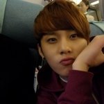 이 아이돌이 하는 <b>노래소리</b>! 좀 더 듣고 싶다!