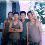 사진有 - 누가 제일 잘생겼나요? 4중 <b>택</b>1