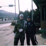 사진有 - 둘중 누가 더 낫나요?