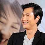 과거 사진에도 굴욕 없는 완소남 <b>포스</b>!