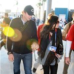 수퍼볼 보러 간 애쉬튼 커쳐-<b>데미</b> 무어