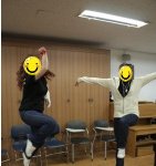 핸드폰 때문에 지하철에 치일 뻔했어요;;;;