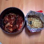 군대에서 남친들은 이런 걸 먹는다<b>네요</b>