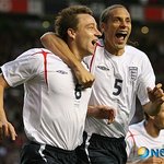 존 테리, 잉글랜드 대표팀 주장직 박탈. 리오 퍼디넌드가 후임