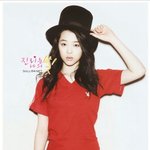 <b>상의</b>만 입은 설리, 파격적인 컨셉!