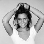 빅토리아 <b>베컴</b> 18살때 풋풋했던 모습