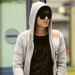 선글라스로 얼굴이 반 가려져도  및나는 <b>외모들</b>