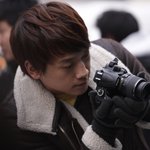 비의 사진 찍는 모습 공개~