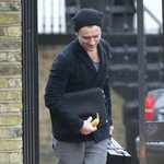 스님바지입고 바나나 꽉 쥔 <b>주드</b>로