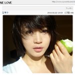 나이를 거꾸로 먹는 김혜수