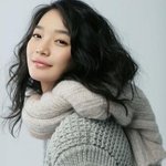신민아가 더 예쁨