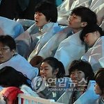 폐막식이 지루해서 자는 <b>국대</b>들;