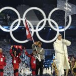 밴쿠버 올림픽 유일한 한국인 기<b>수단</b>  김연아와 사진찍다~!!