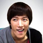 <b>투피</b>엠김준수군턱에대해질문해요