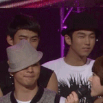 옥택연,<b>태양</b> 뒤통수사건(+증거)