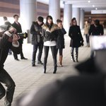 사진 찍는 <b>정지훈</b>! 직찍~