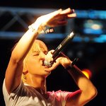 g-dragon 속이 다 시원하다.